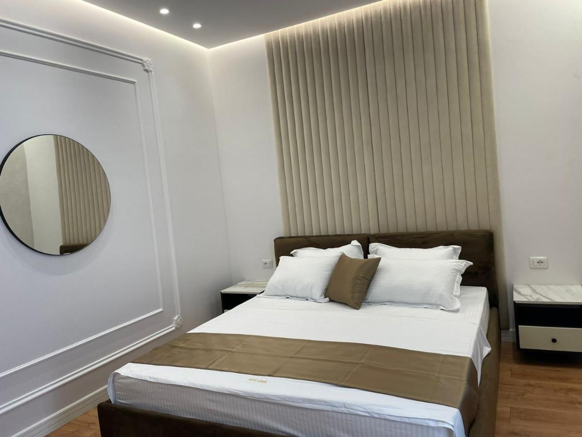 Hotel Ujvara Belsh Extérieur photo